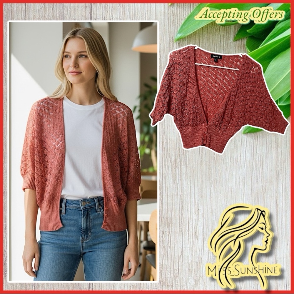 Bebe - Sz M - short sleeved batwing knit hole bolero crop sweater buttons